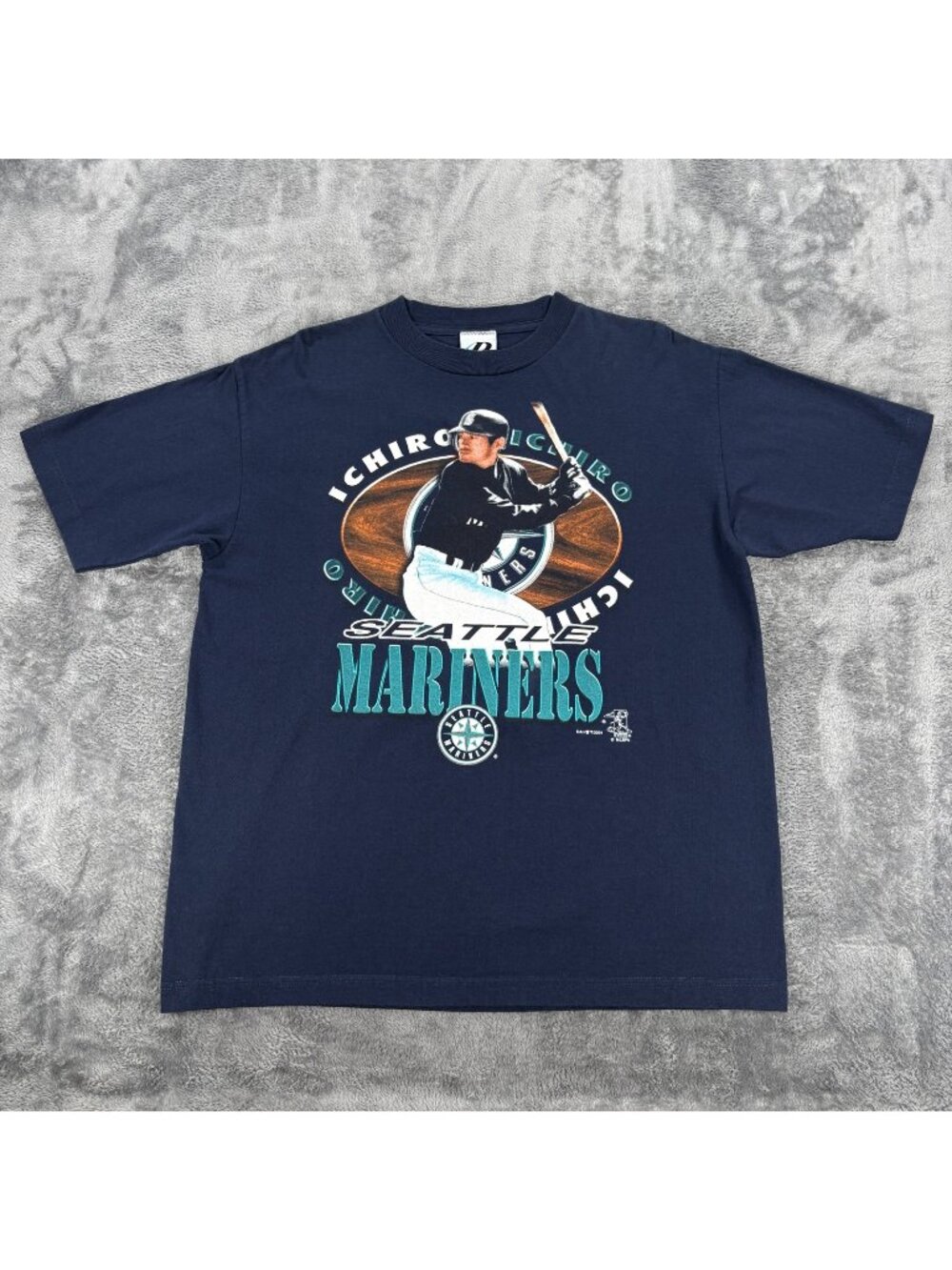 Vintage 2001 Ichiro Suzuki Seattle Mariners MLB Baseball T Shirt Men L Y2K